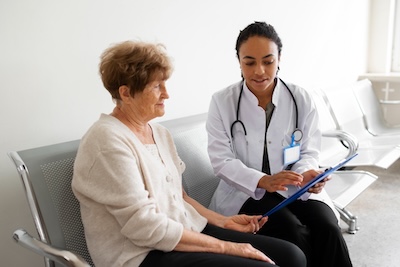 healthcare-worker-and-employee-using-TRACE-beta-program